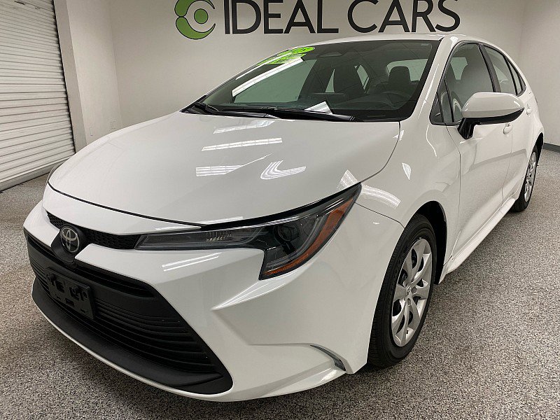 Used 2025 Toyota Corolla LE