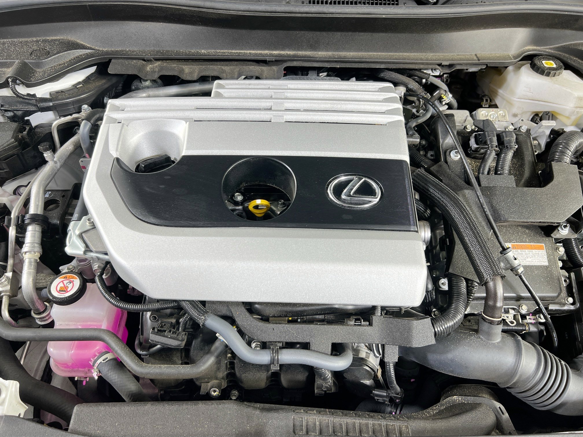 Used 2024 Lexus UX 250h AWD w/ Premium Package image 28