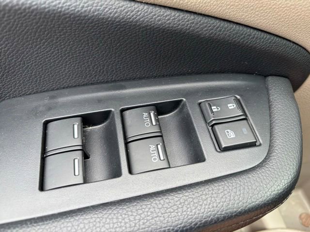Used 2021 Honda Pilot Touring image 15