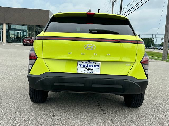 Used 2024 Hyundai Kona SEL AWD/4WD image 11