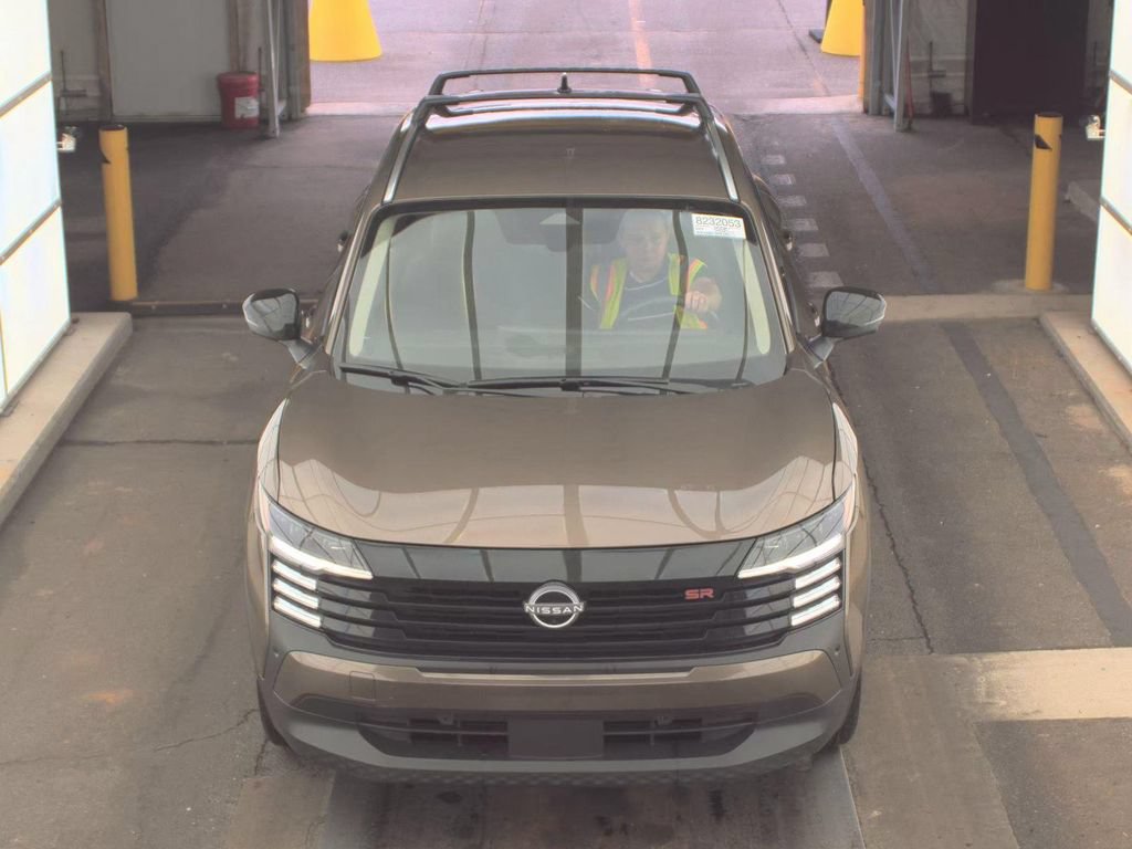 Used 2026 Nissan Kicks SR