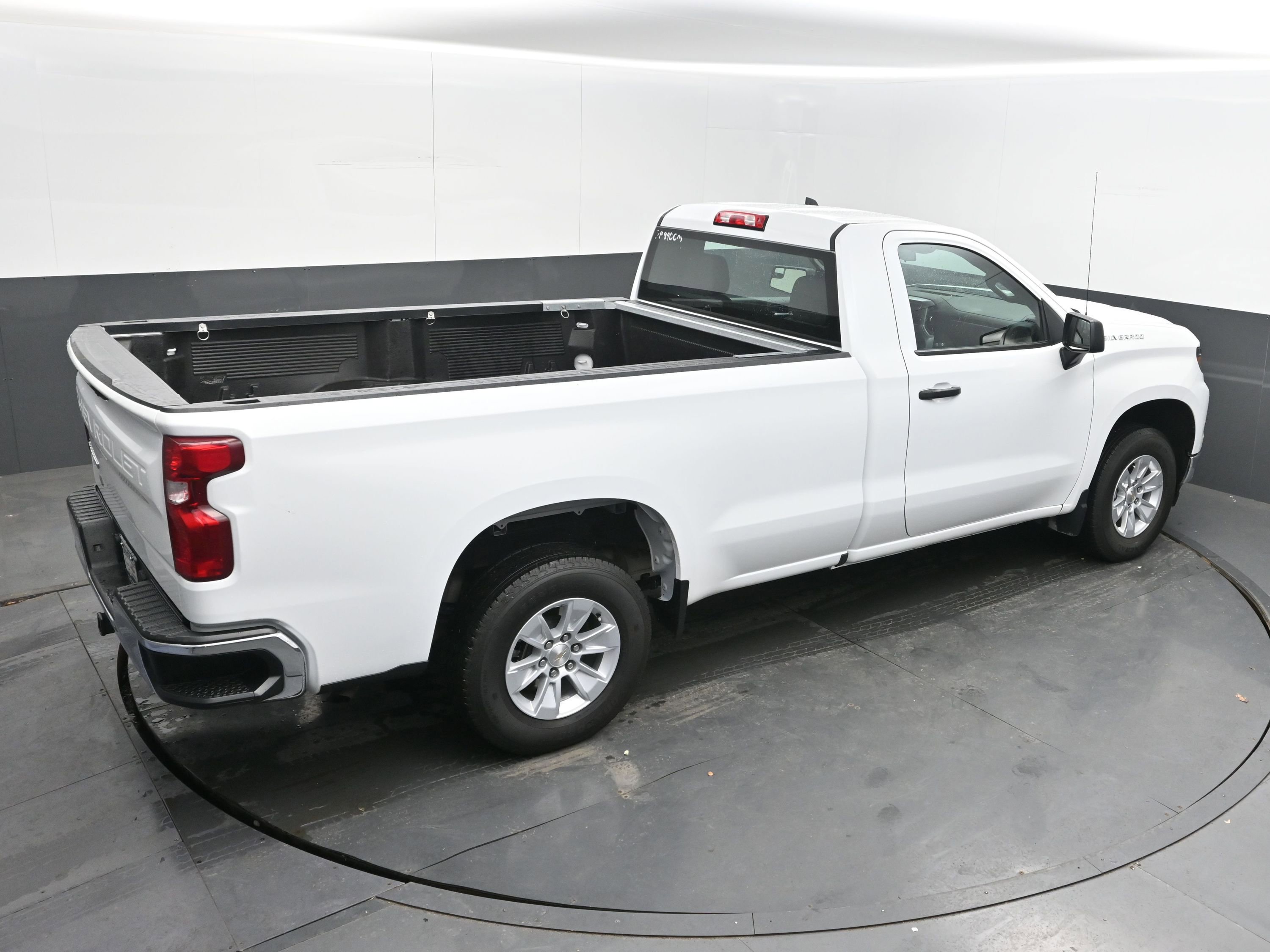 Certified 2024 Chevrolet Silverado 1500 W/T w/ WT Fleet Convenience Package image 35