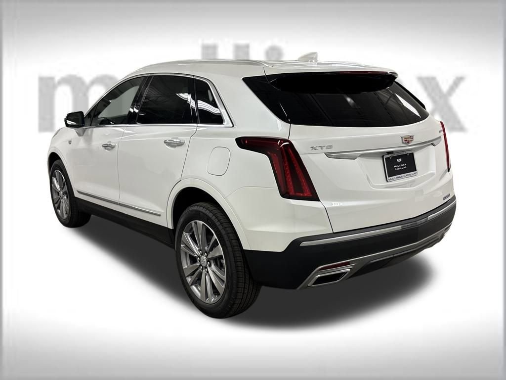 New 2025 Cadillac XT5 Premium Luxury w/ LPO, Floor Liner Package image 17