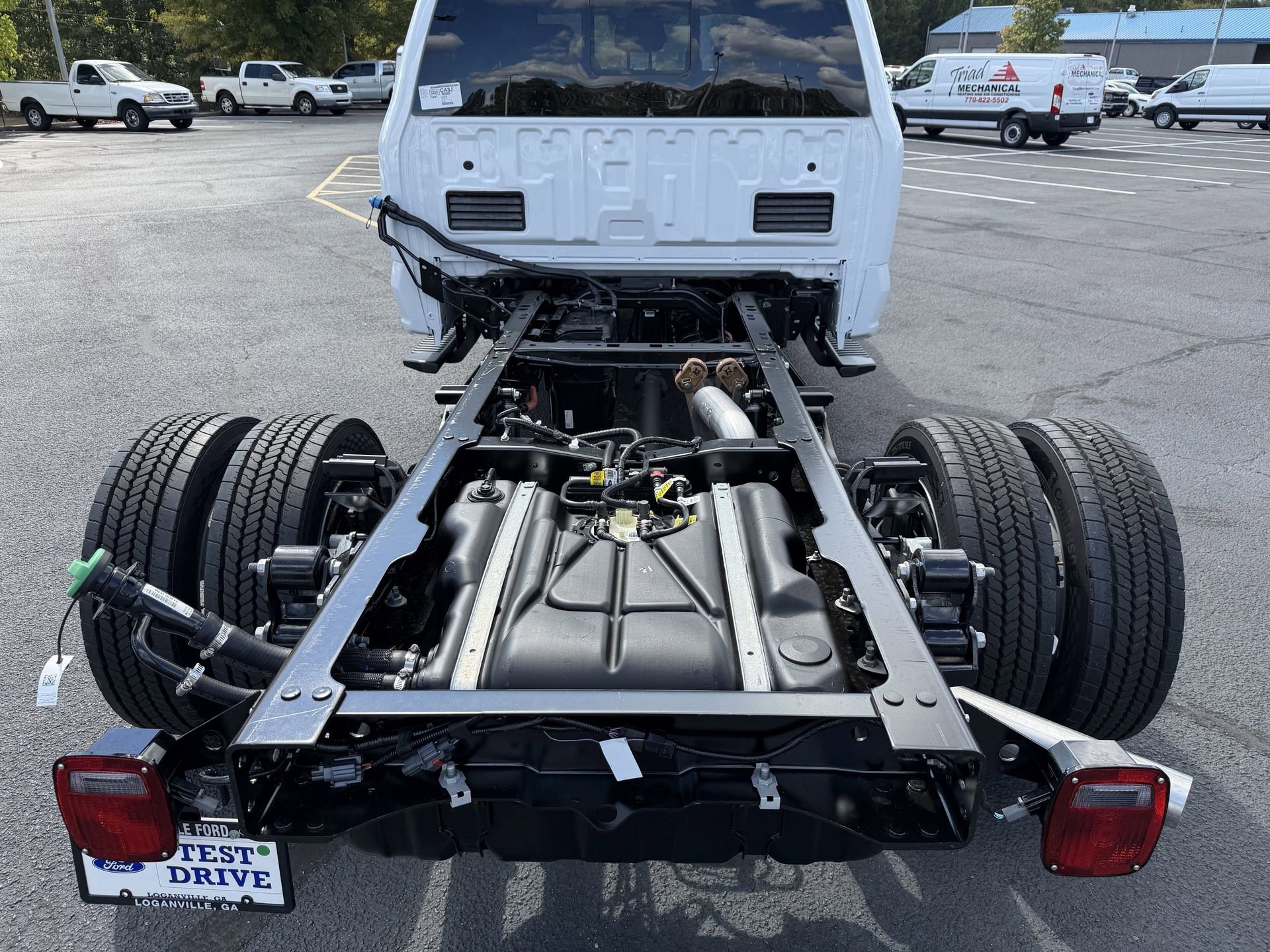 New 2026 Ford F550 4x4 Crew Cab image 22
