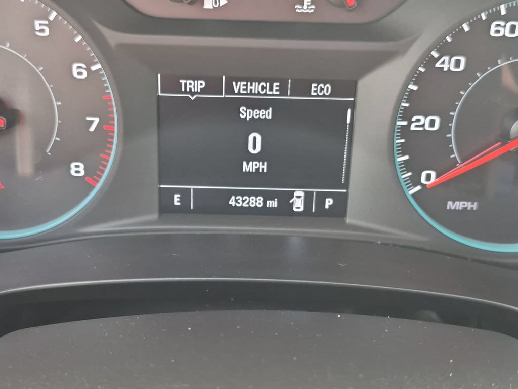 Used 2025 Chevrolet Malibu LT FWD image 15
