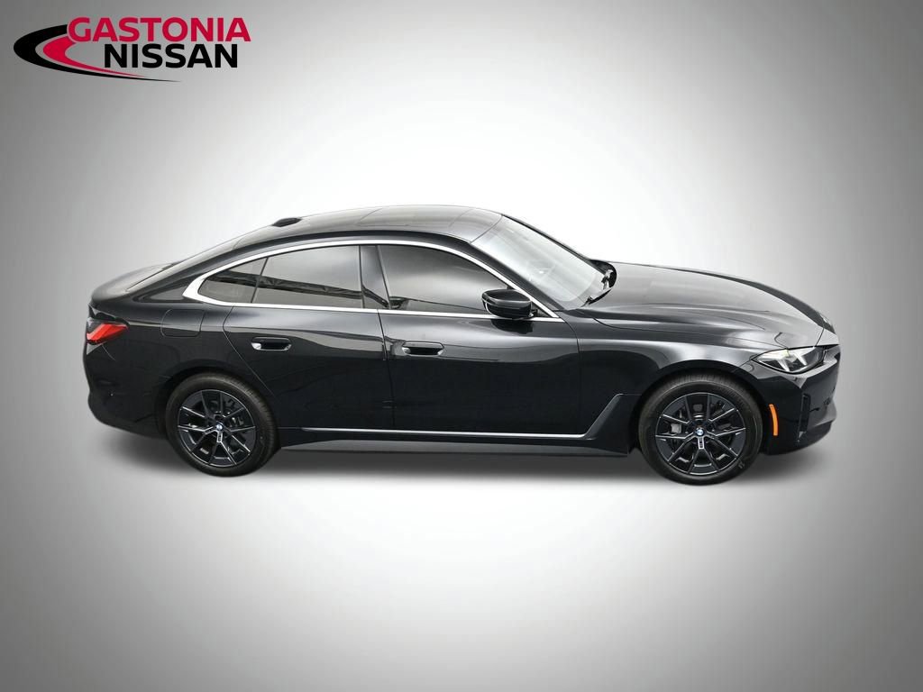 Used 2025 BMW i4 eDrive40 image 23