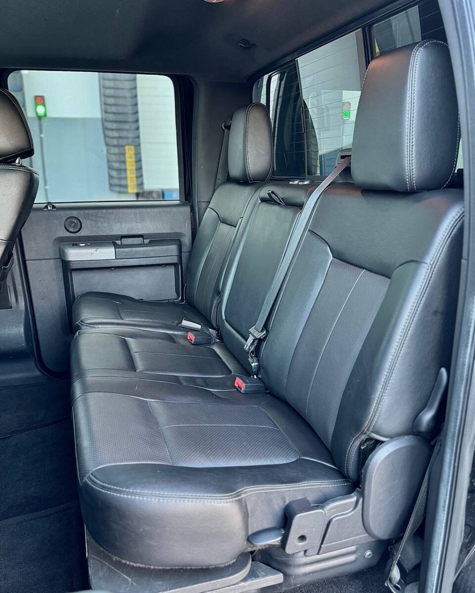 Used 2016 Ford F250 Lariat w/ Lariat Ultimate Package AWD/4WD image 20