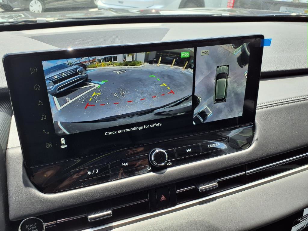 New 2025 Mitsubishi Outlander SE image 16