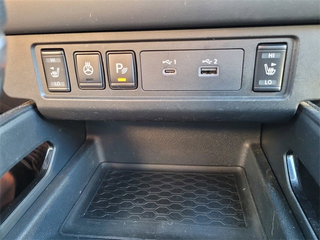 Used 2022 Nissan Frontier PRO-4X w/ Pro-4X Premium Package image 26