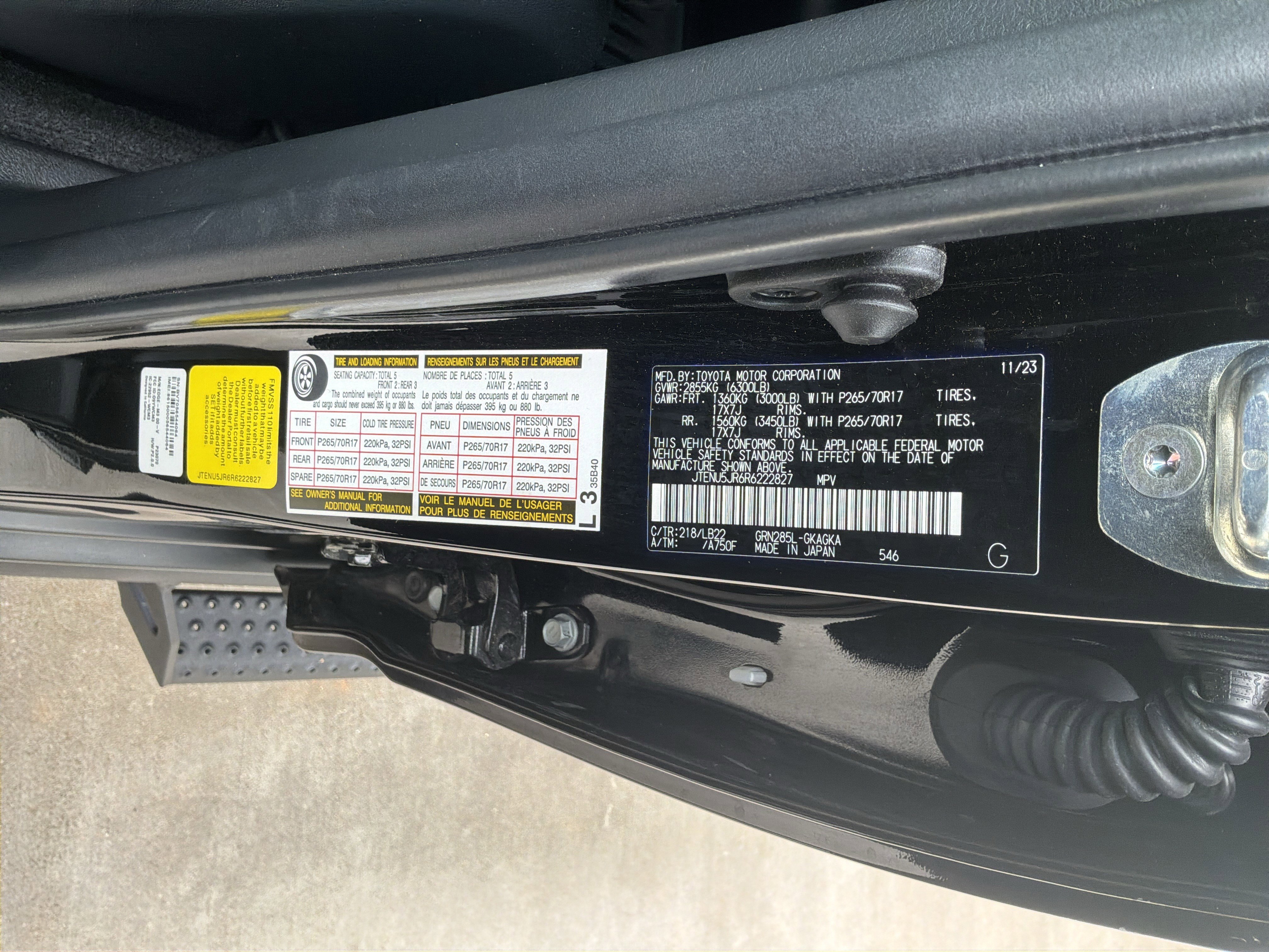 Used 2024 Toyota 4Runner SR5 Premium w/ Moonroof Package AWD/4WD image 35
