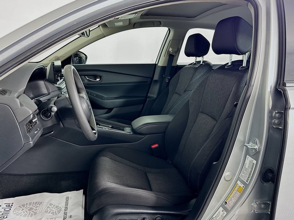 Used 2024 Honda Accord EX image 21