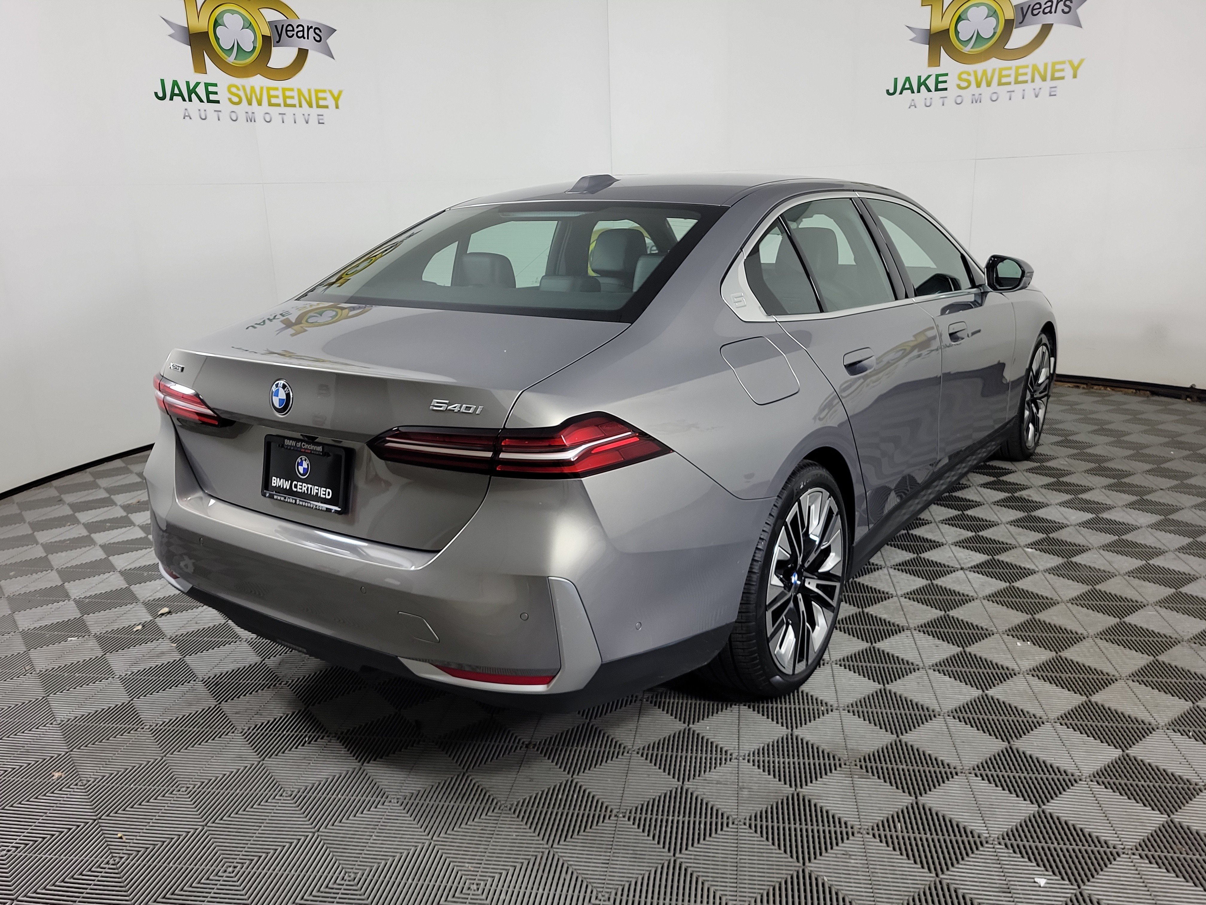 Used 2026 BMW 540i xDrive AWD/4WD image 7