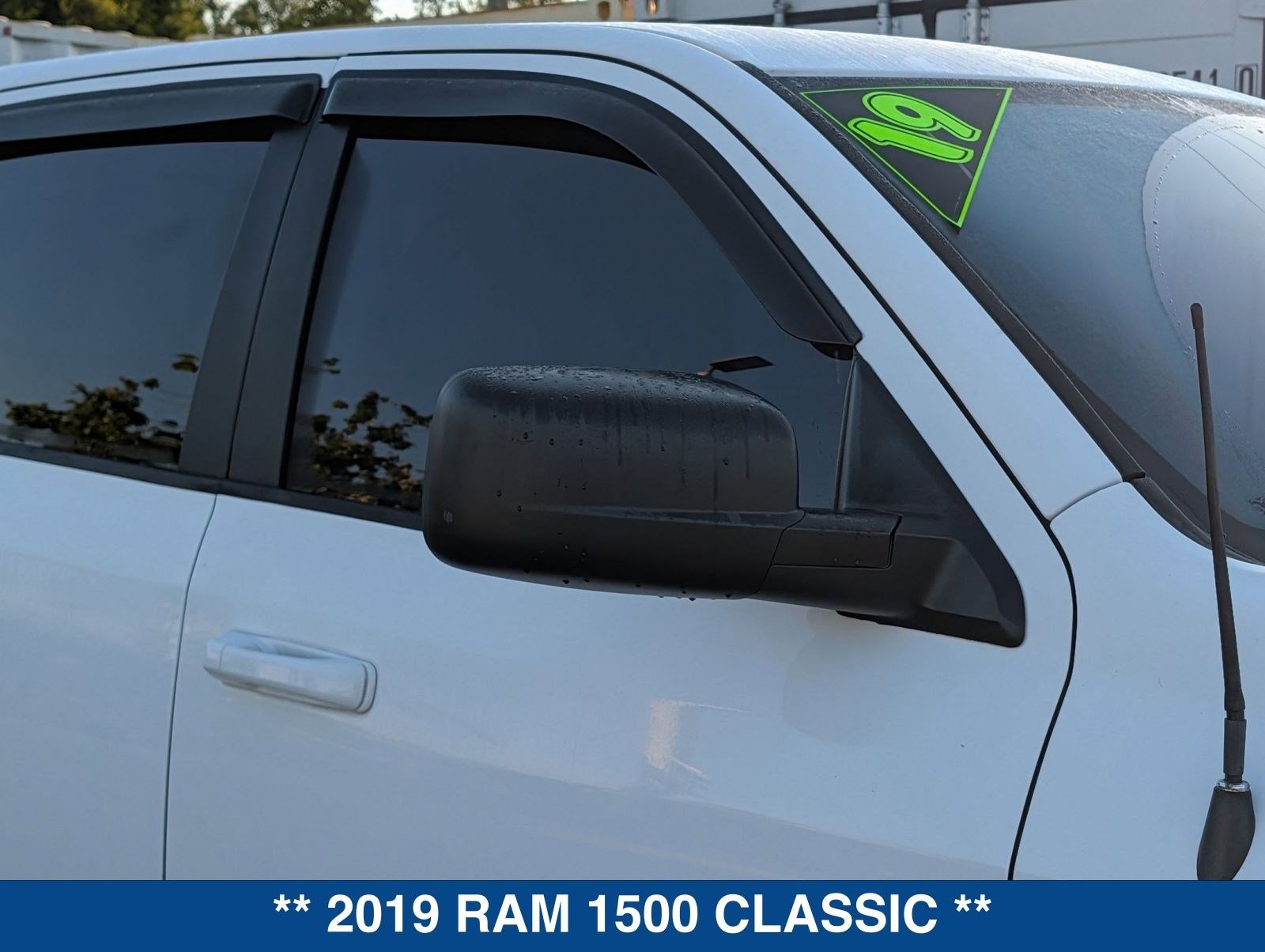 Used 2019 RAM 1500 Classic SLT RWD image 10