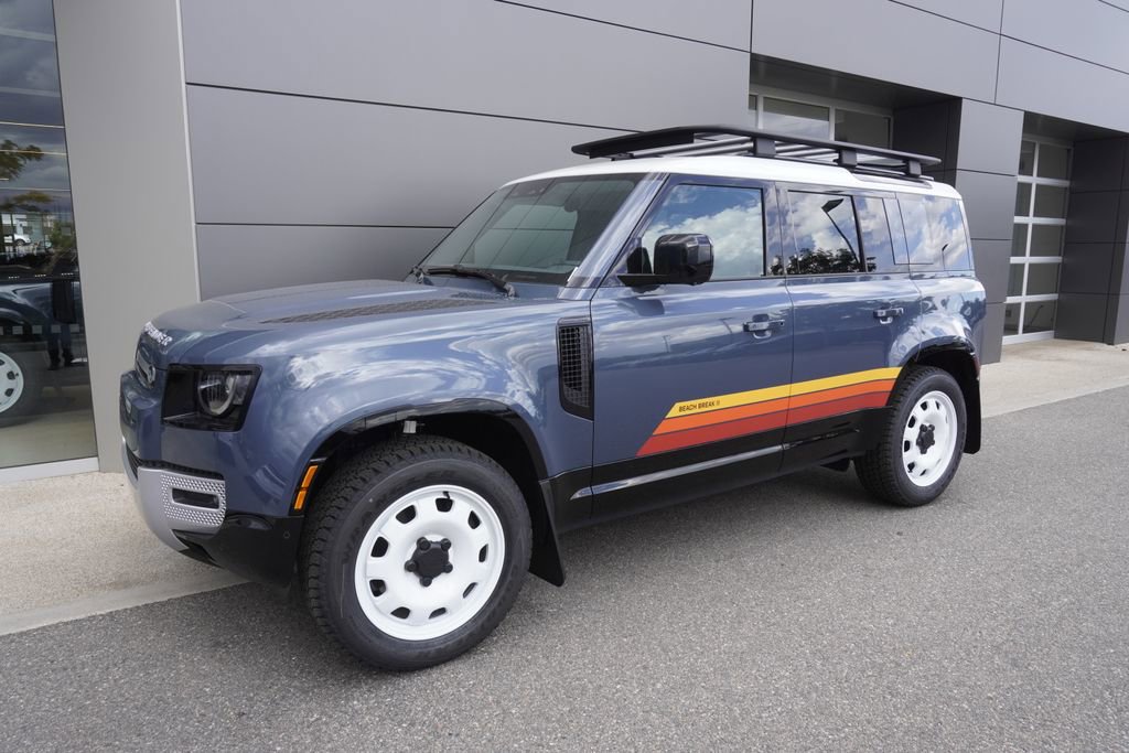 New 2025 Land Rover Defender 110 S image 3