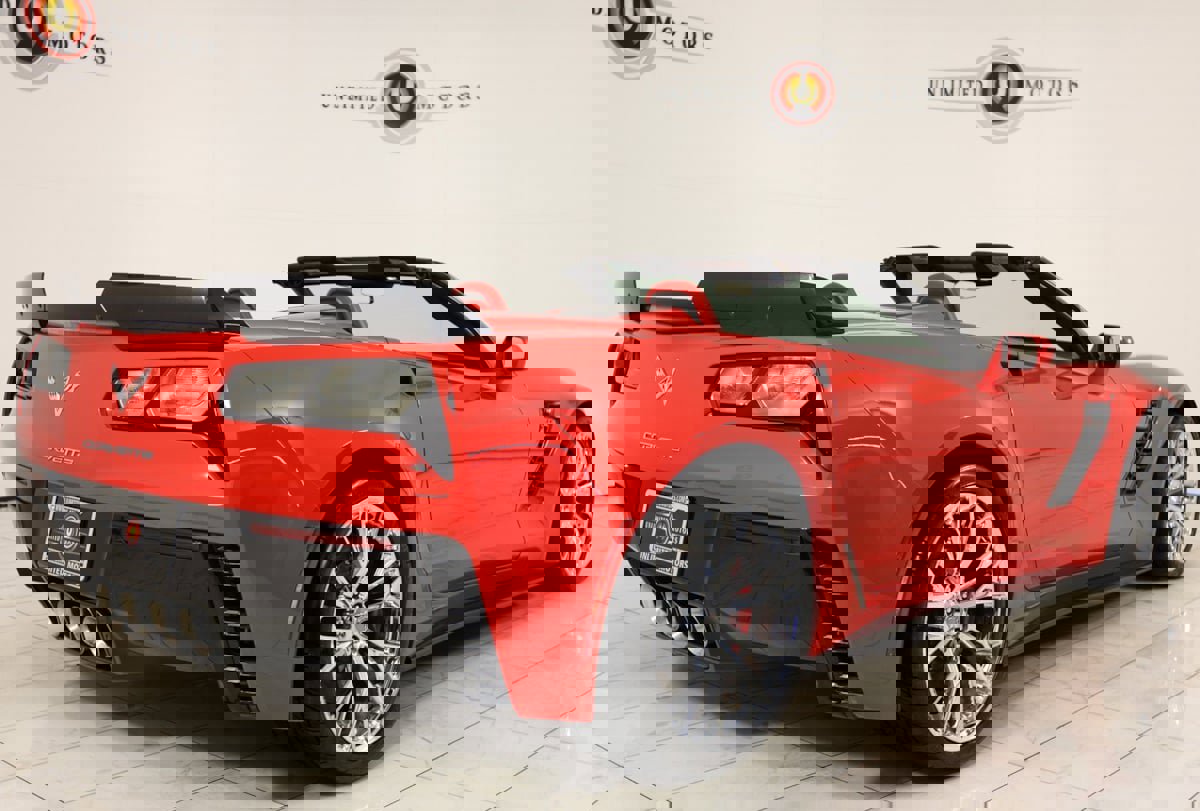 Used 2016 Chevrolet Corvette Z06 w/ 3LZ Preferred Equipment Group image 3