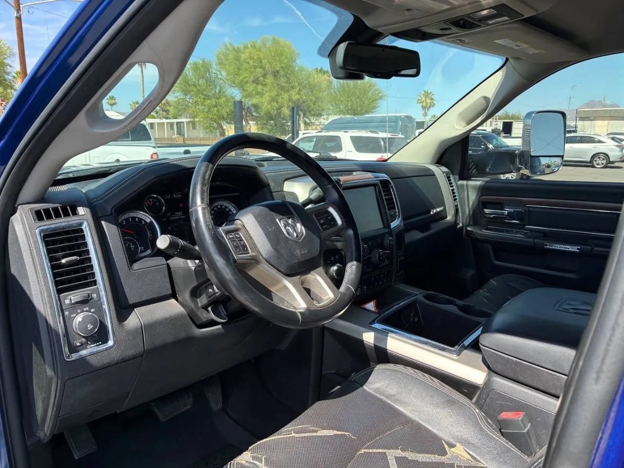 Used 2014 RAM 2500 Laramie w/ Convenience Group AWD/4WD image 12