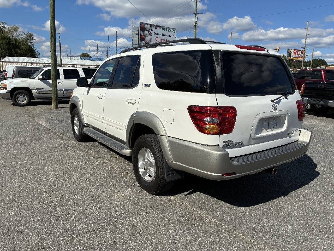 Used 2003 Toyota Sequoia SR5 w/ Preferred Pkg AWD/4WD image 7