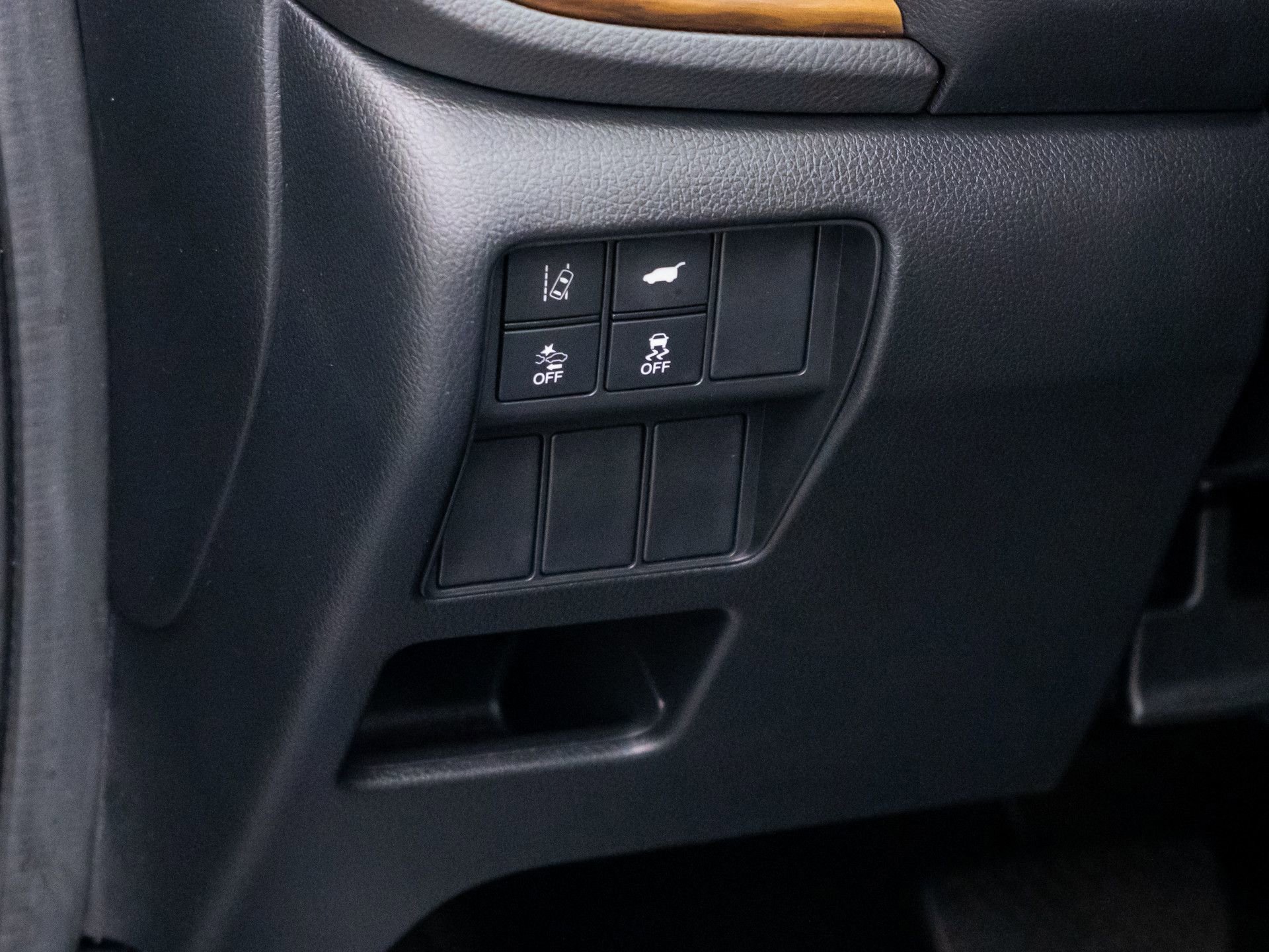 Used 2017 Honda CR-V Touring image 18