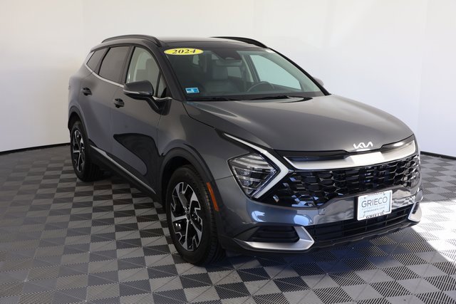 Used 2024 Kia Sportage EX w/ EX Premium Package