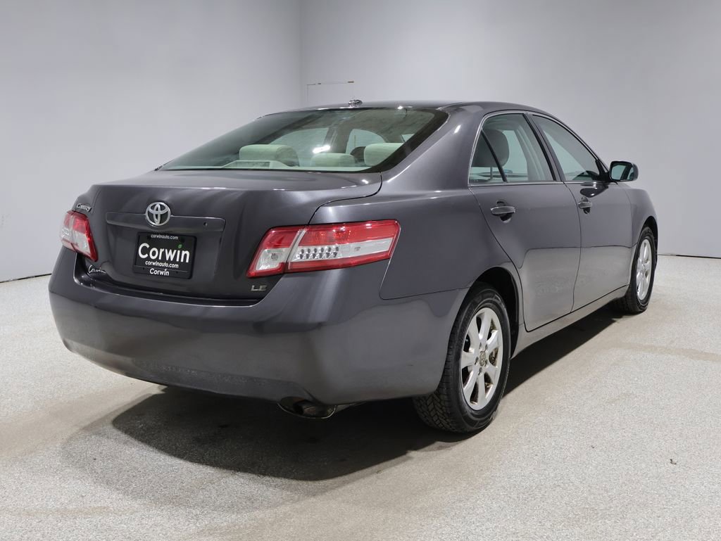Used 2011 Toyota Camry LE w/ LE Extra-Value Pkg video 2