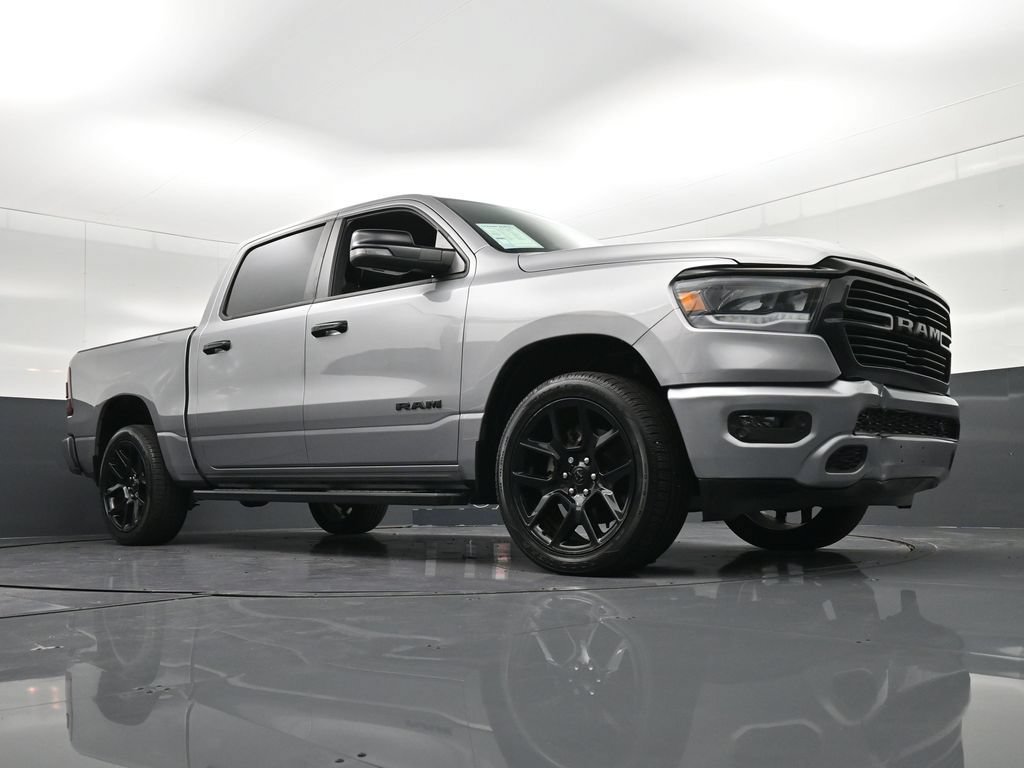 Used 2024 RAM 1500 Laramie AWD/4WD image 29