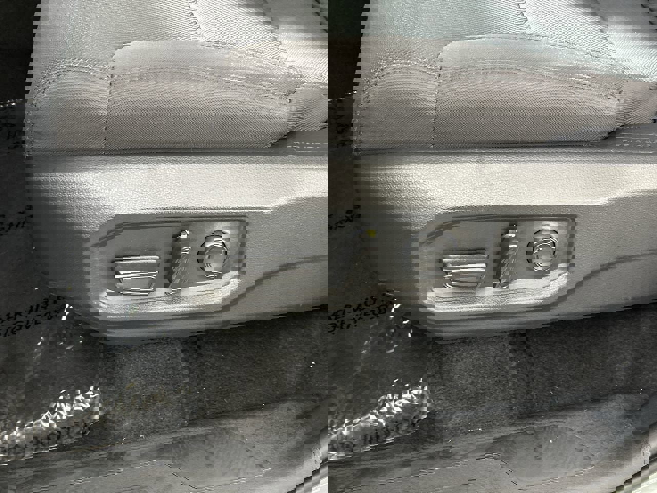 Used 2026 Toyota Tundra SR5 w/ SR5 Convenience Package image 20