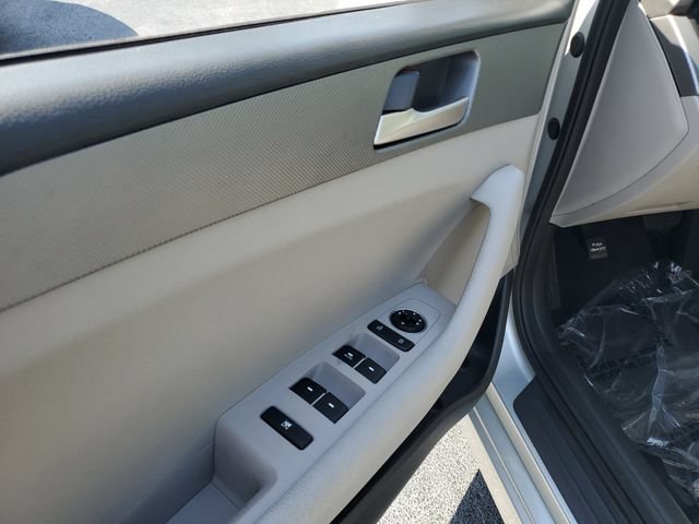 Used 2018 Hyundai Sonata SE FWD image 10