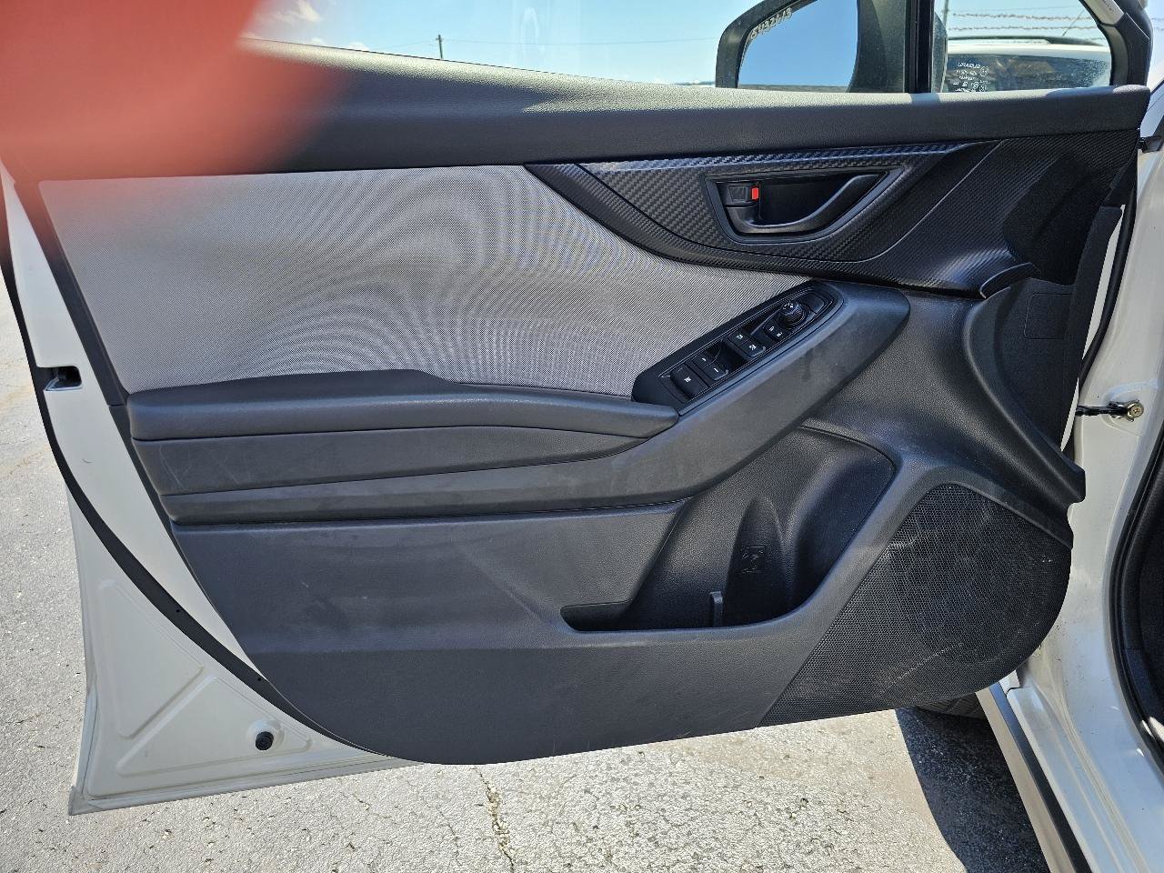 Used 2019 Subaru Crosstrek 2.0i w/ Eyesight System AWD/4WD image 4