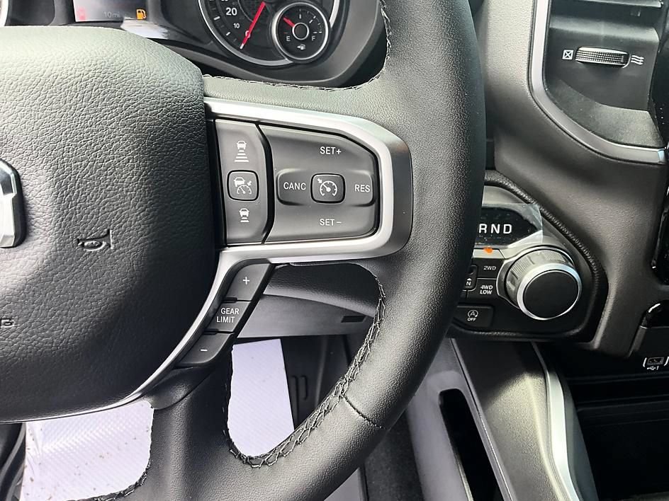 New 2026 RAM 1500 Big Horn w/ Night Edition AWD/4WD image 31