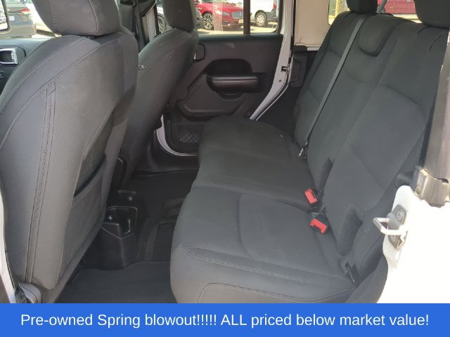 Used 2018 Jeep Wrangler Unlimited Sport S AWD/4WD image 34