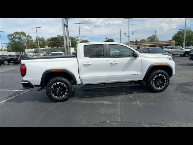 Certified 2026 GMC Canyon AT4 w/ Technology Plus Package AWD/4WD image 9