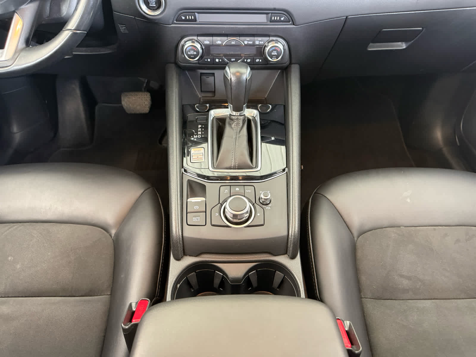 Used 2018 MAZDA CX-5 Touring w/ Preferred Equipment Package AWD/4WD image 10