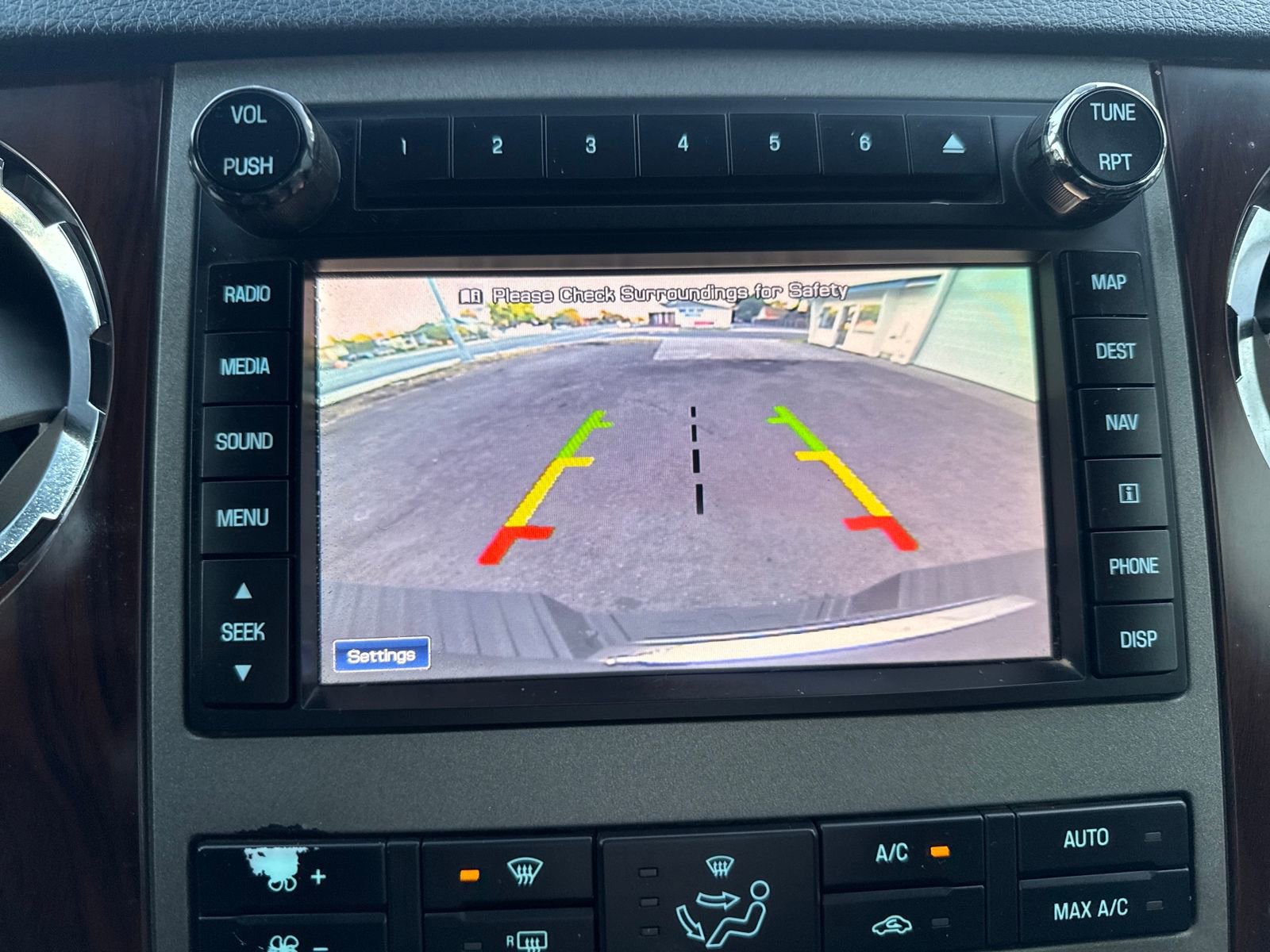 Used 2012 Ford F250 Lariat w/ Lariat Interior Pkg image 20