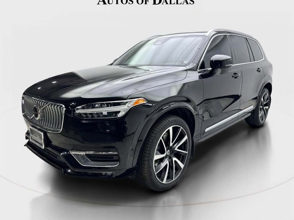 Used 2023 Volvo XC90 B6 Plus image 2