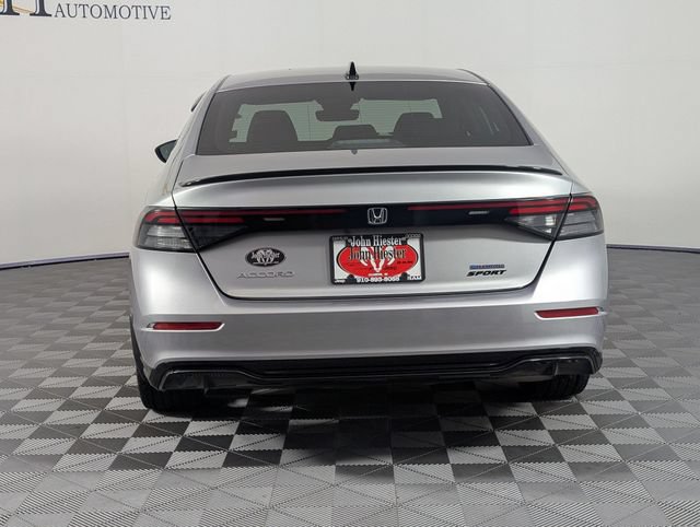 Used 2024 Honda Accord Sport image 6
