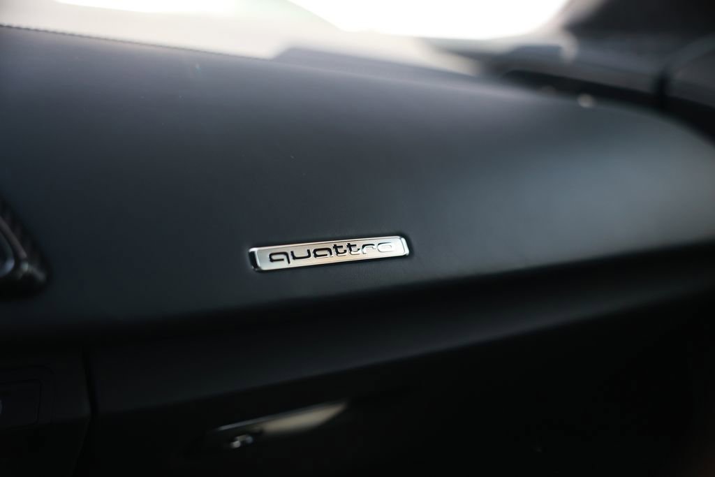 Used 2021 Audi R8 V10 performance w/ Full Leather Package image 39