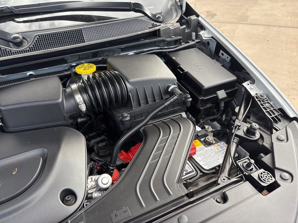 Used 2024 Chrysler Pacifica Touring-L image 49