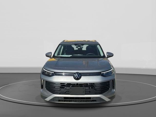 New 2026 Volkswagen Jetta SE image 2