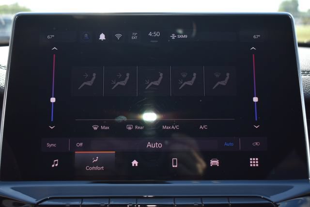 Used 2025 Jeep Compass Trailhawk AWD/4WD image 26
