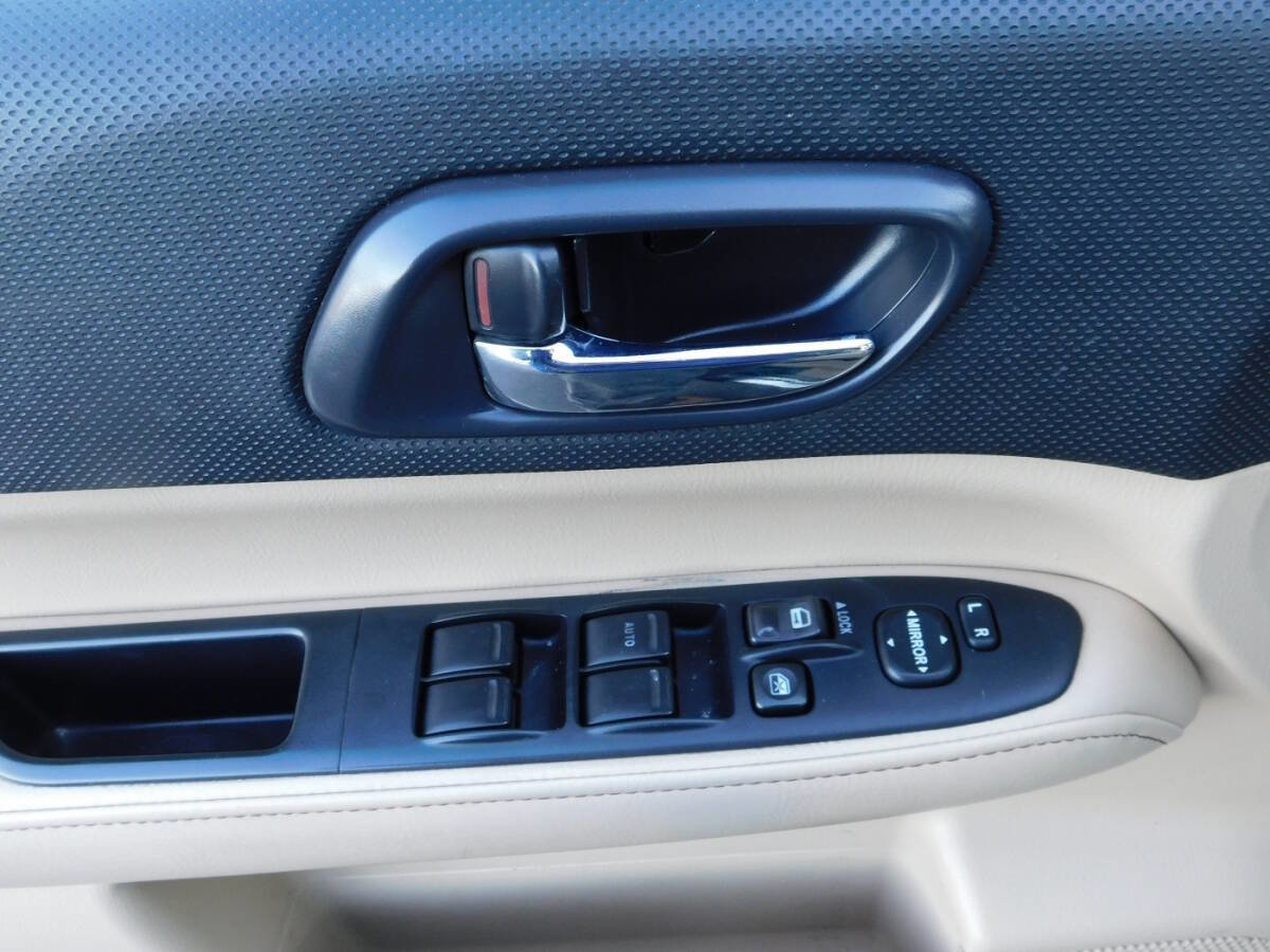 Used 2008 Subaru Forester 2.5X L.L. Bean image 14