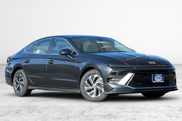 New 2026 Hyundai Sonata Blue