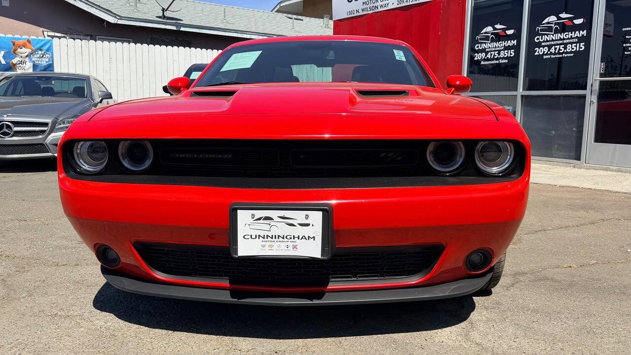Used 2018 Dodge Challenger R/T Plus image 3