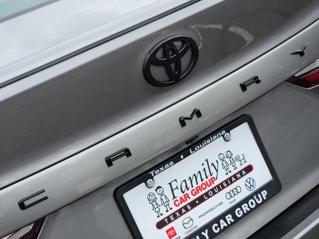 New 2026 Toyota Camry SE FWD image 9