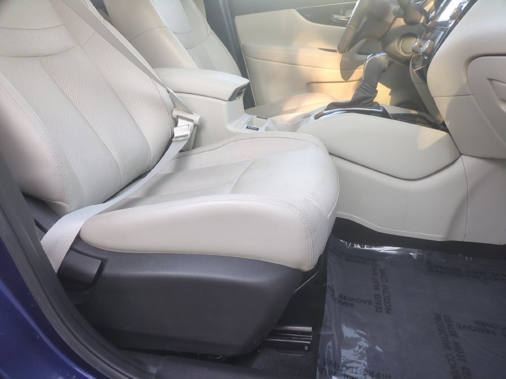 Used 2019 Nissan Rogue Sport SL AWD/4WD image 19