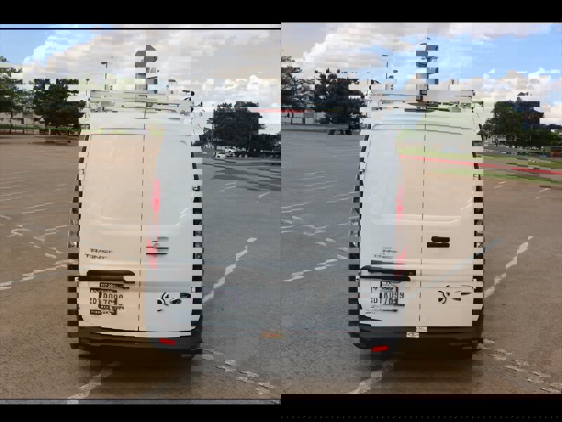 Used 2016 Ford Transit Connect XL image 4