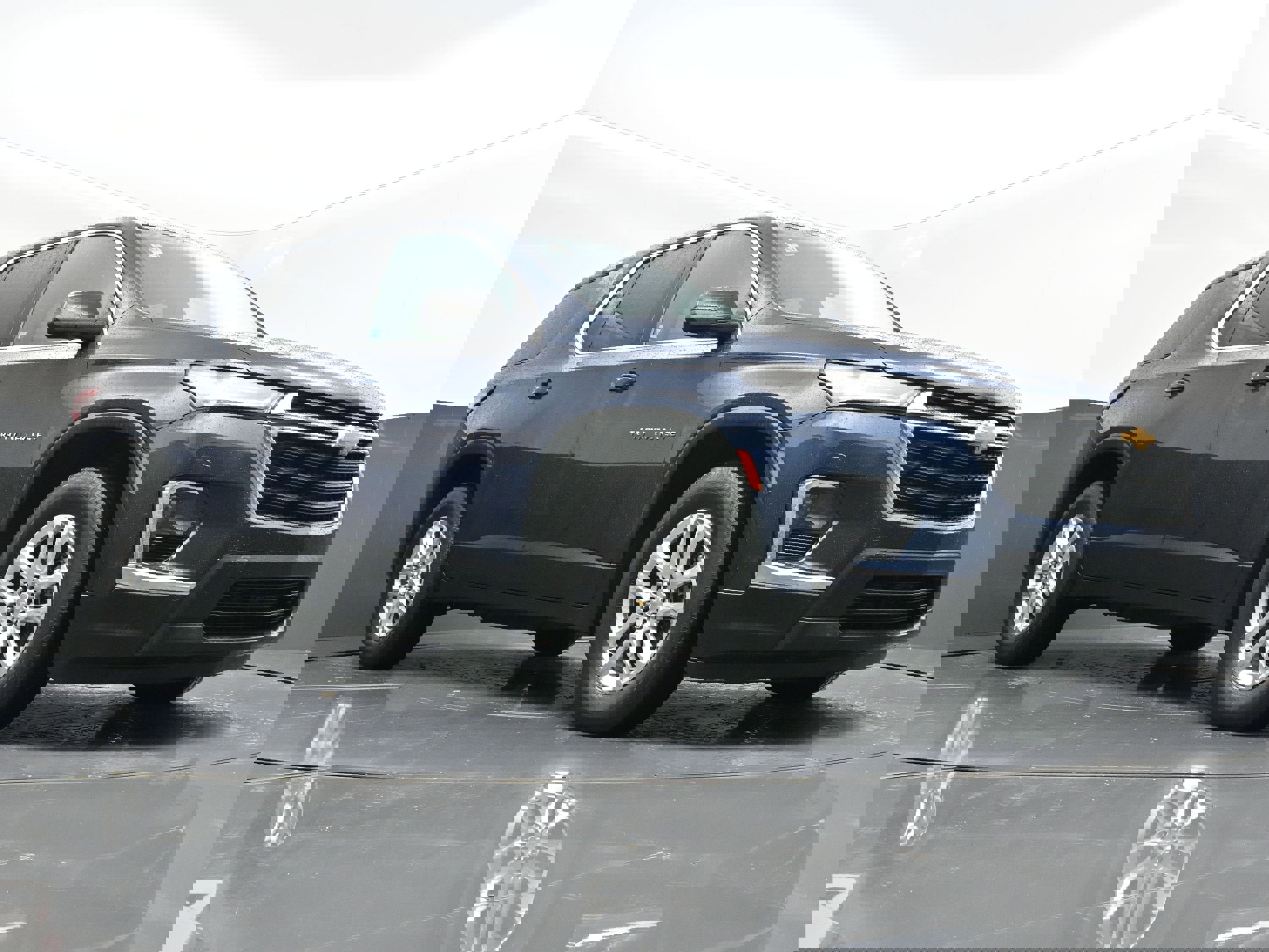 Certified 2023 Chevrolet Traverse LS image 28