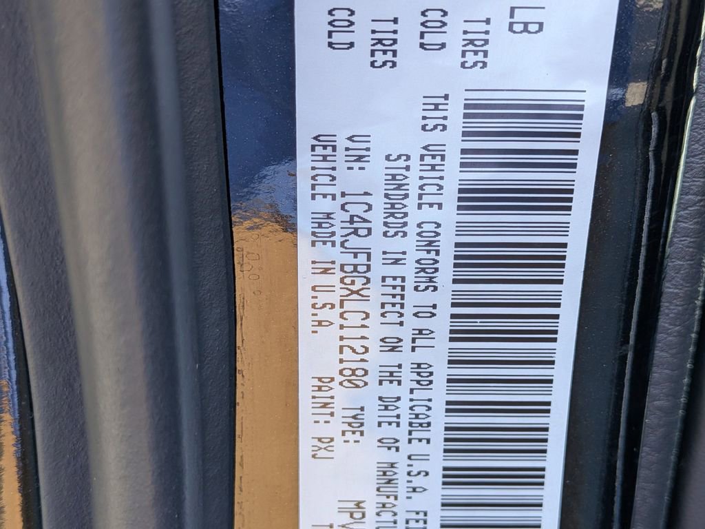 Certified 2020 Jeep Grand Cherokee Limited w/ Luxury Group II image 12