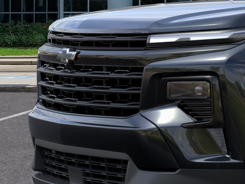 New 2027 Chevrolet Traverse LT w/ Midnight/Sport Edition FWD image 13