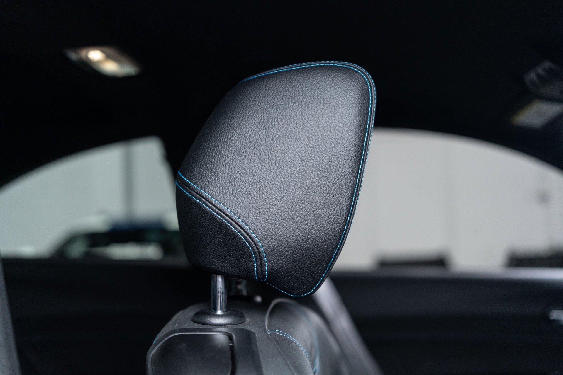 Used 2016 BMW M2 RWD image 47