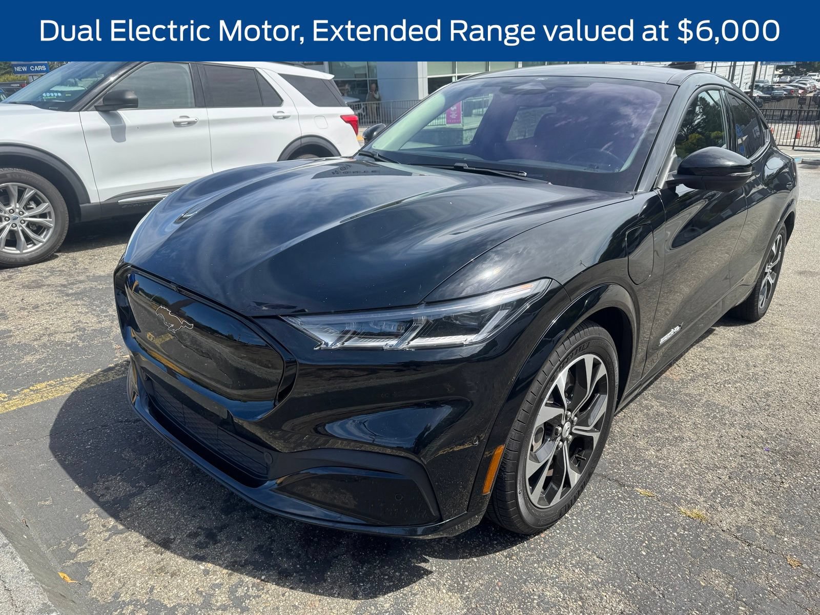 Used 2022 Ford Mustang Mach-E Premium AWD/4WD image 4